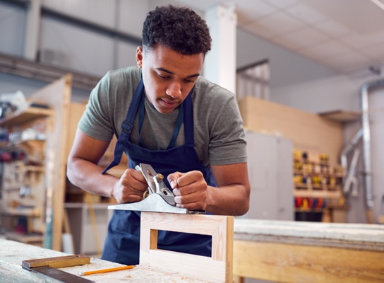 A Guide to Carpentry Apprenticeships