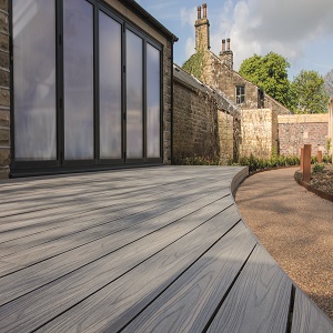 The Benefits of Composite Decking