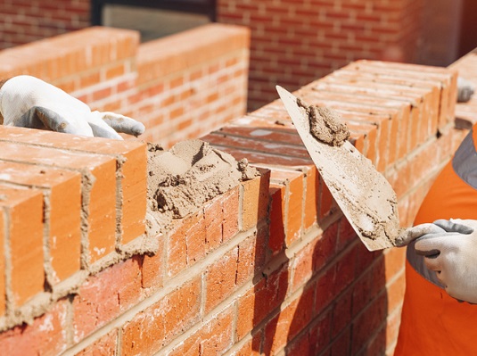 How Much do Bricklayers Earn?