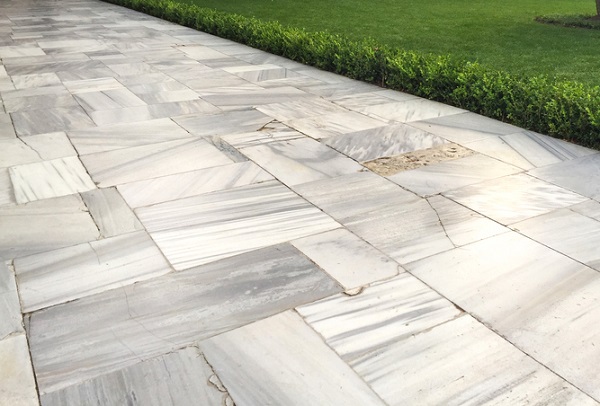 Problems with Porcelain Paving: What You Should Know